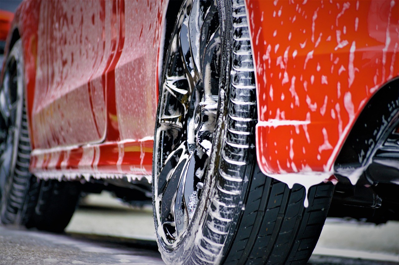 What Type of Car Wash Franchise Is Right for You?